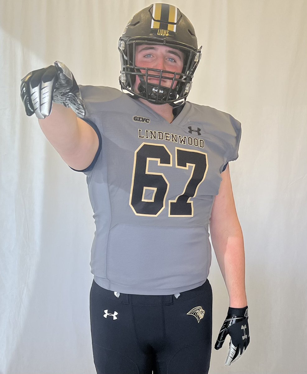 Blessed to receive an offer from <a href="/LindenwoodFB/">Lindenwood Football</a>! Thanks for a great visit today! #TheWood22