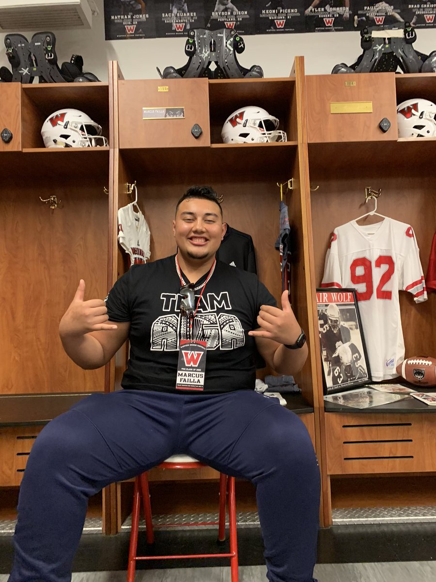 failla_marcus's tweet photo. Super thankful for the official visit to Western Oregon University! Thanks @JasonSlowey @CoachJoeMo for an amazing experience! @VEE_Sports @VCHS_FB https://t.co/XBKCLpxjJO