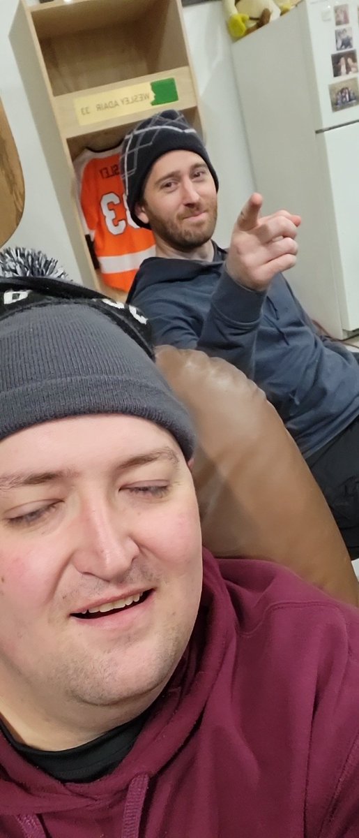Dan tweet media