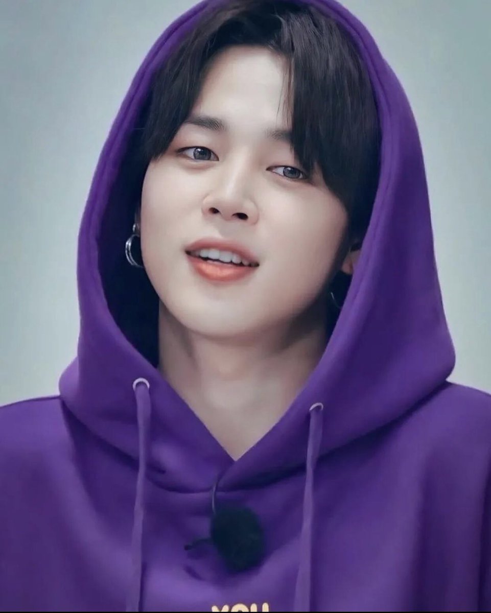 jane_vm's tweet photo. and these are their creations !💜💛😘
Jiminie’s With you hoody and Jungkookie’s Armyst zip-up hoody👏🏻💯🤙🏻 #JUNGKOOK #JIMIN https://t.co/PalHIImBFy