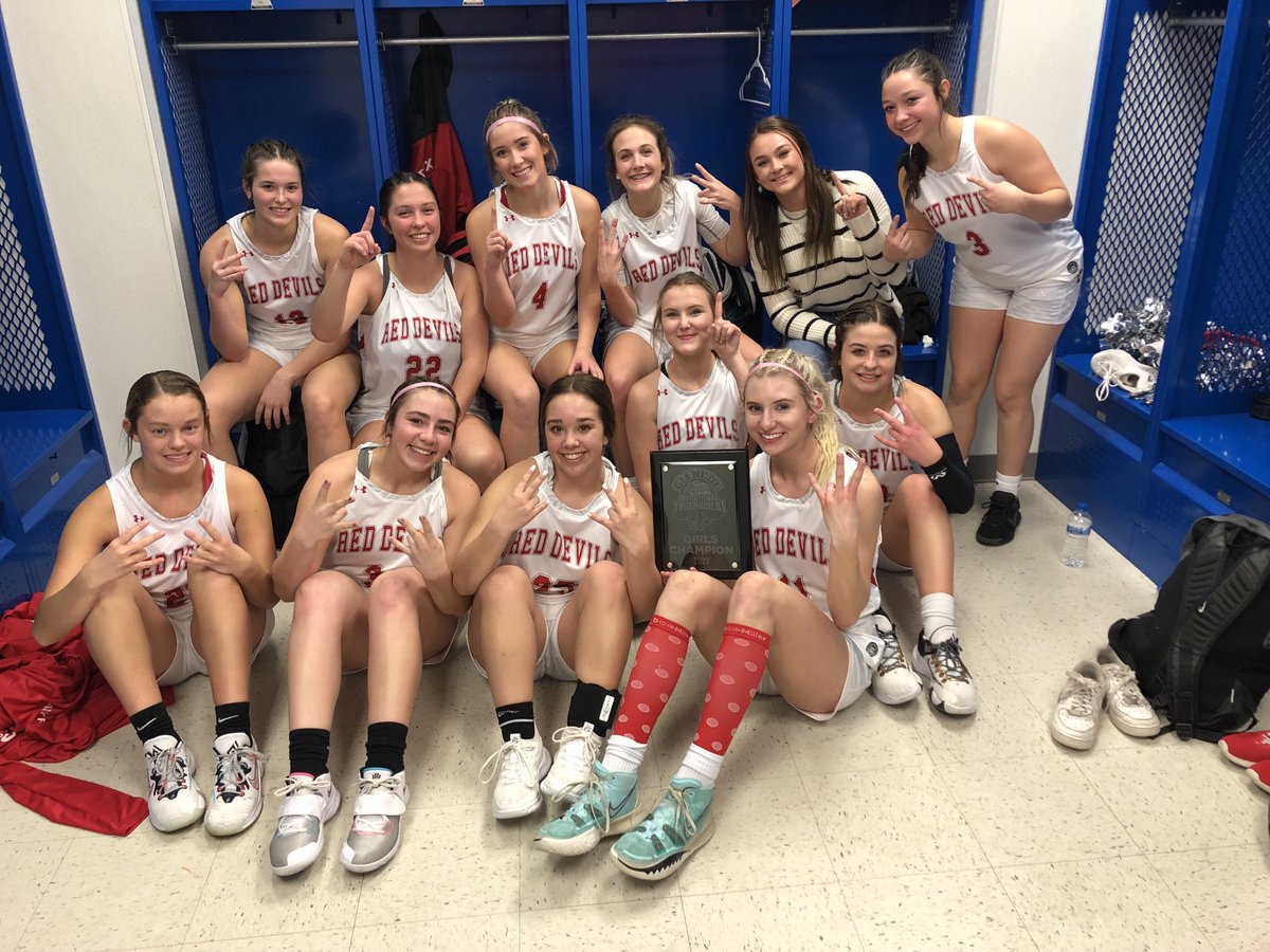BuddyHusted's tweet photo. Glencoe Tournament Champs Girls! Tournament Runner up Boys! #reddevilBB https://t.co/tOXyz0kwnq