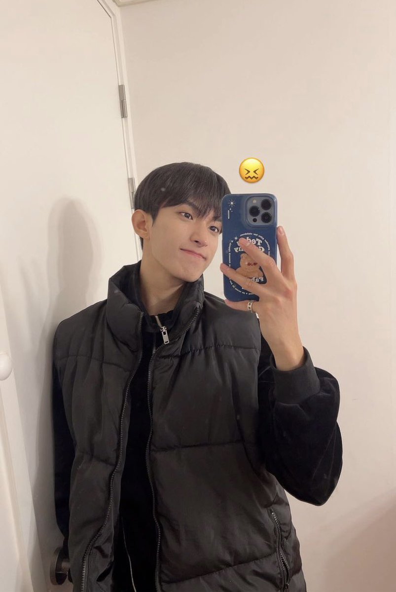 dkzones's tweet photo. #도겸 dk_is_dokyeom ig story https://t.co/45h0AMxVhP