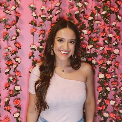 Nancyydiaz14's tweet photo. #NewProfilePic https://t.co/tySKmKKuJC