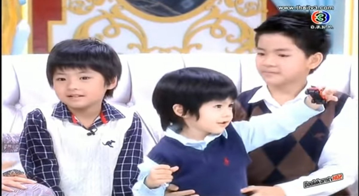 Ynee_r's tweet photo. เป็นยอร์ชฮยองหนึ่งครั้ง ได้เป็นยอร์ชฮยองตลอดไป 555 เลี้ยงเด็กมานานแล้วครับโผ้มมมม 
#ยอร์ชยงศิลป์ https://t.co/8rvHD3f5e5