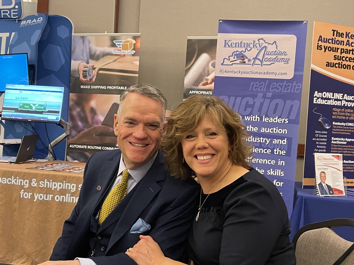 Gretchen_Cherry's tweet photo. This guy is the newest member of the Kentucky Auctioneer Association
Hall of Fame!  #SteveCherryAuctioneer #proudwife https://t.co/8yXCTyr4KU