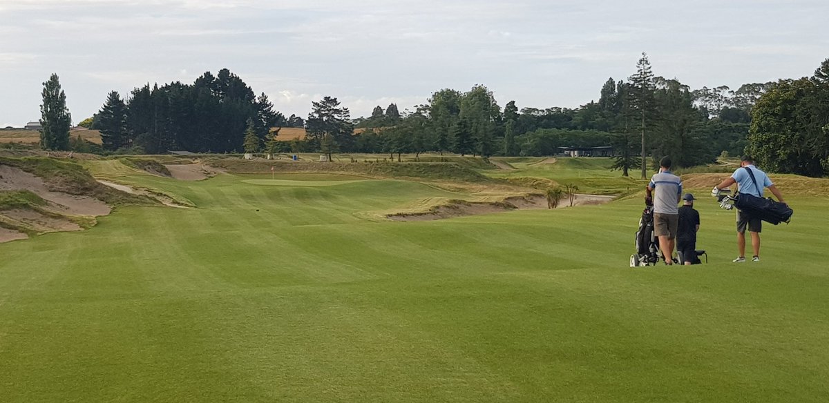 burnsgeoff's tweet image. golfcoursearchitecture.net/digital/magazi…
Nice flavour on P20 of Phil T and Brett T's work at Tieke from the peak Course design publication ...alongside a great shot from KJ.