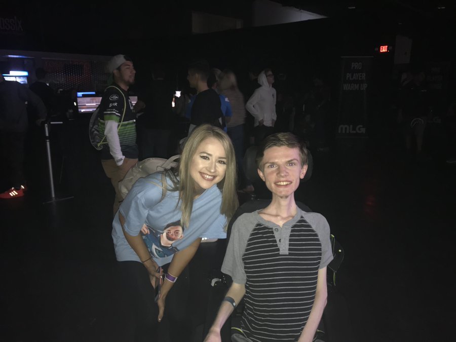 People will forget what you said. They will forget what you did. But they will never forget how you made them feel."   COD Family- Loved the way JCap felt!!  
JCap tryin' ta Steal <a href="/Slacked/">SLACKED</a>'s girl! <a href="/CODLeague/">Call of Duty League</a> <a href="/LAThieves/">LA Thieves</a> <a href="/OpTicTexas/">OpTic Texas</a> <a href="/Clayster/">Clayster</a> <a href="/Crimsix/">OpTic Crimsix</a> <a href="/MrAdamAp/">Adam Apicella</a> <a href="/FaZeClan/">FaZe Clan</a> <a href="/SCUFDunc/">Duncan Ironmonger</a>