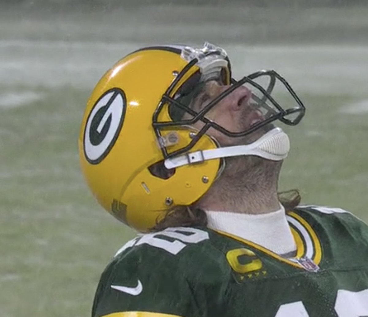 ActionNetworkHQ's tweet photo. Aaron Rodgers since winning Super Bowl:

• 2022: L in NFC Divisional
• 2021: L in NFC Champ
• 2020: L in NFC Champ
• 2017: L in NFC Champ
• 2016: L in NFC Divisional
• 2015: L in NFC Champ
• 2014: L in NFC Wild Card
• 2013: L in NFC Divisional
• 2012: L in NFC Divisional https://t.co/05zDAXZMWI