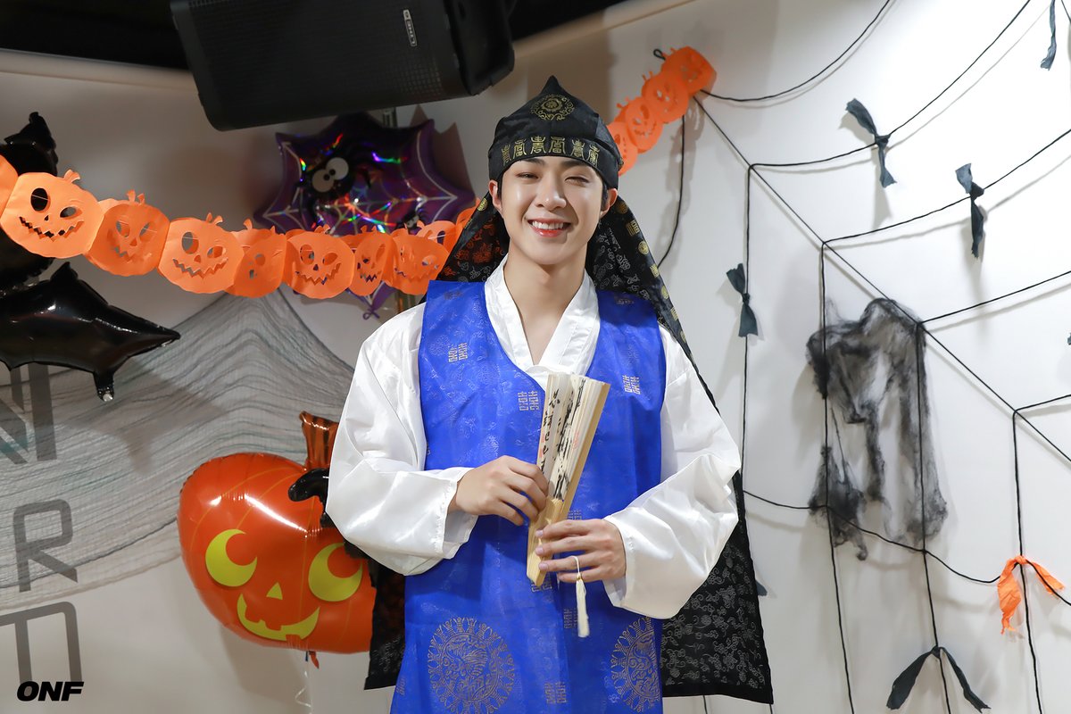 온앤오프다이어리 #110 #HAPPYWYATTDAY #해피와이엇데이
(cafe.daum.net/-onoff/R779/111)

#온앤오프 #ONF #와이엇 #WYATT