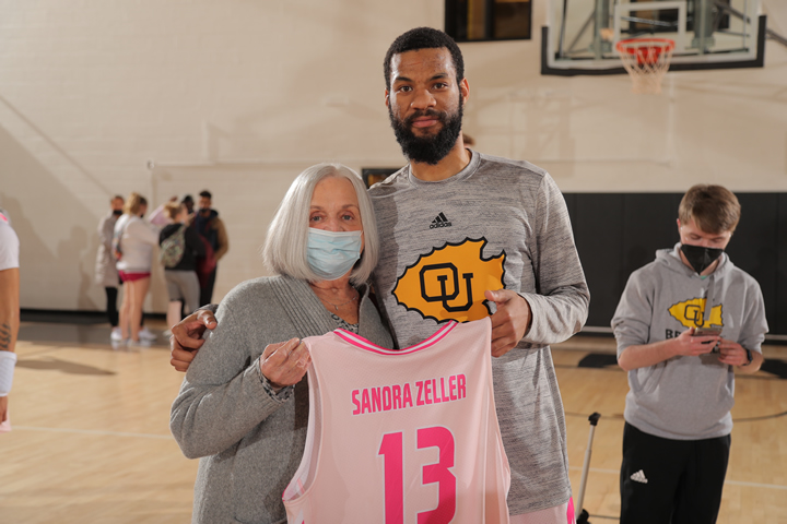 BravesAthletics's tweet photo. .@braveshoops honored Breast Cancer survivors and fighters tonight in their game against Kansas Wesleyan. The team wore jerseys with names of fighters on the back of those uniforms. #BraveNation https://t.co/Qxrz9TvVmb