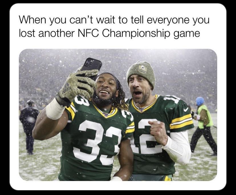 nicholerosa's tweet photo. @nflmemes https://t.co/16n5YZEHj2