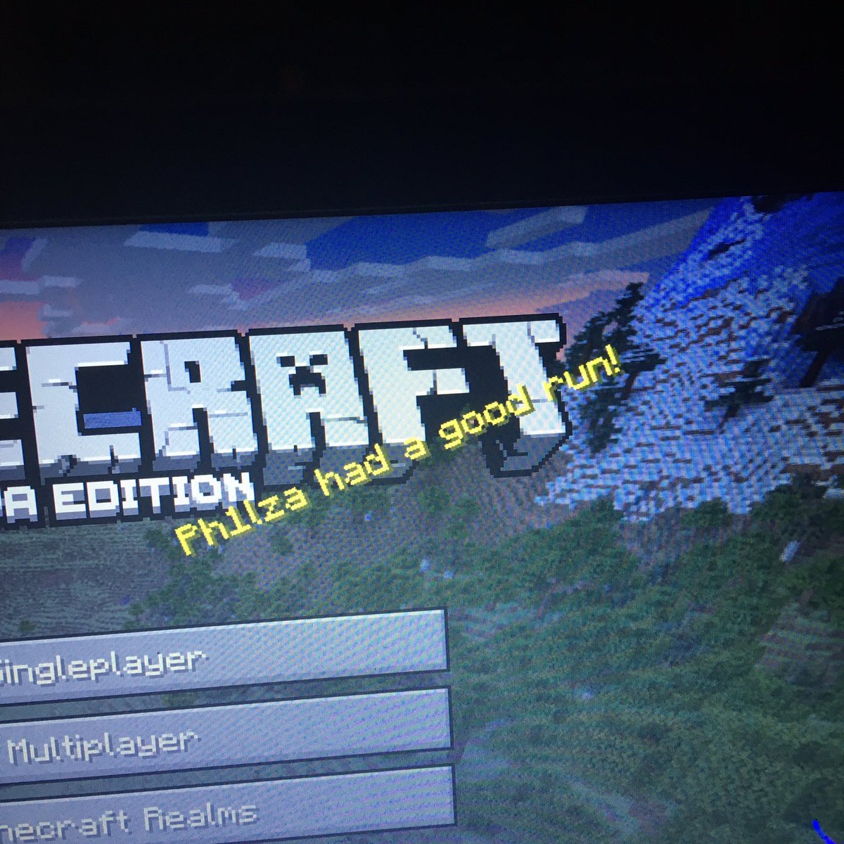 Zerodeath96's tweet photo. @Ph1LzA what are you doing on my minecraft screen #philza #Minecraft #twitch https://t.co/Itp22NRnTc
