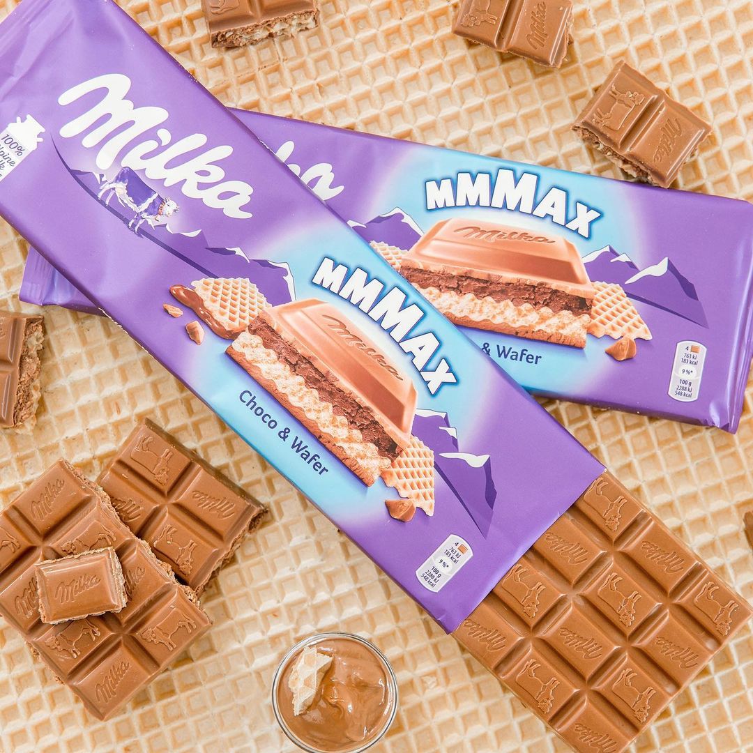 eurostoremv's tweet photo. The extra-large bar made of delicate alpine milk chocolate is filled to the brim with a crispy wafer and a layer of fine hazelnut cream.  🍫
#milka  #Choco&amp;Wafer  #Eurostoremv #ILoveEurostore #FoodShopping  #Maldives #ShopNow 
Buy online - https://t.co/YdjIIgavTU https://t.co/XEkBNDjrkw