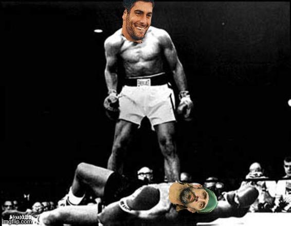 strosfan85's tweet photo. @tomgrossicomedy Down goes Rodgers! https://t.co/K857cUJNdz