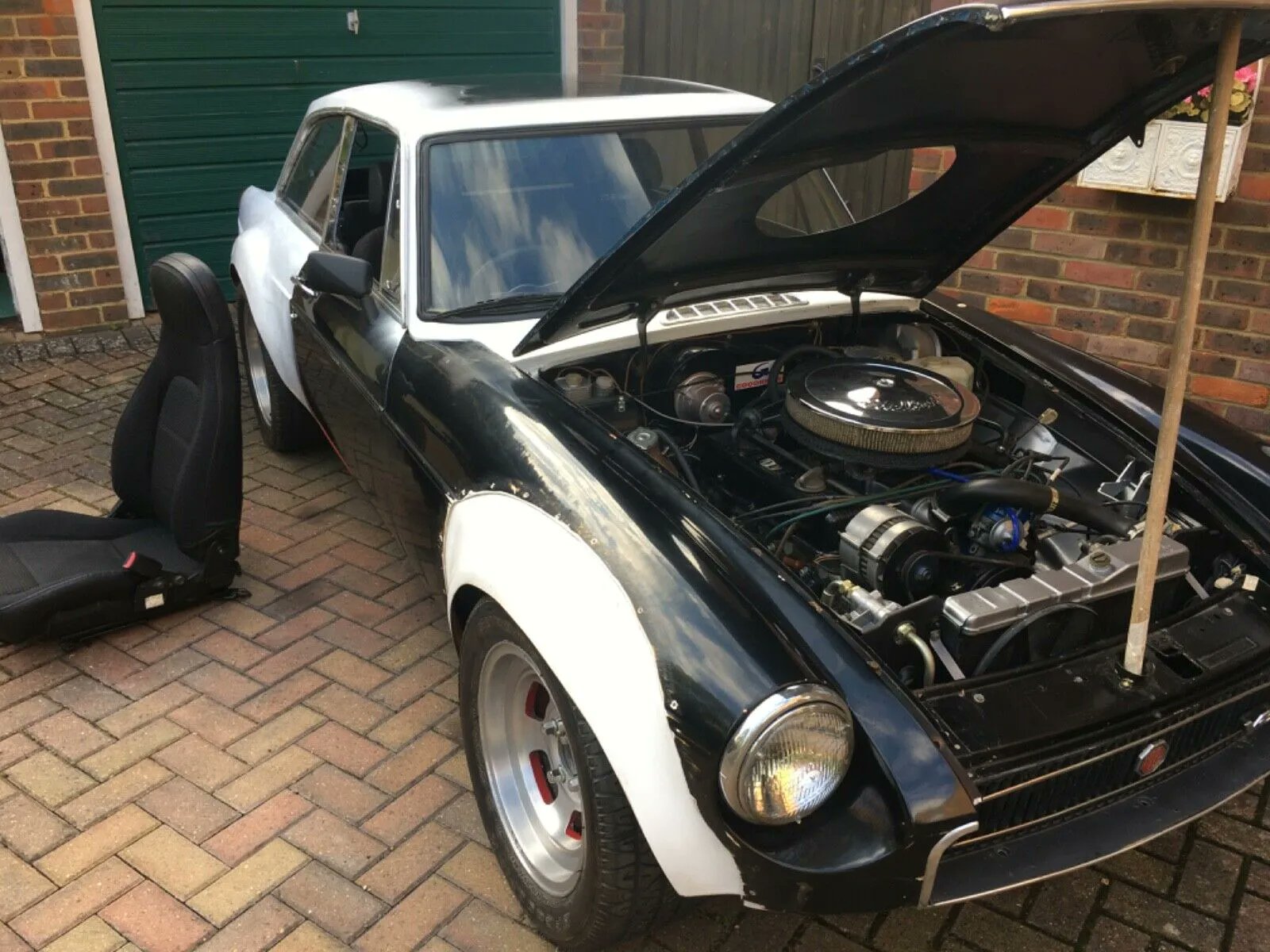 Mgb gt fender flares deals