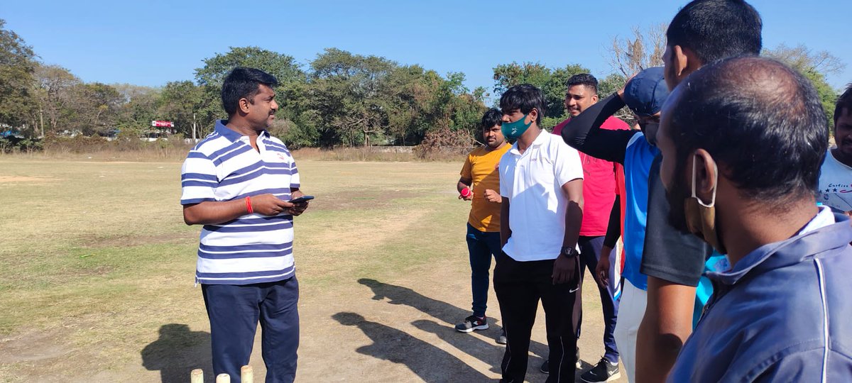 TeamRK_BJP's tweet photo. Participated in a cricket tournament organized by the Kakaguda youth association.
Assured that the youth of the SCB area, very soon BJP would create more playgrounds for promoting sports among the younger generations.
#RKWithBJP #RKWithSCB #BJPForSCB #SCBwithBJP https://t.co/mpRpaz4oGB