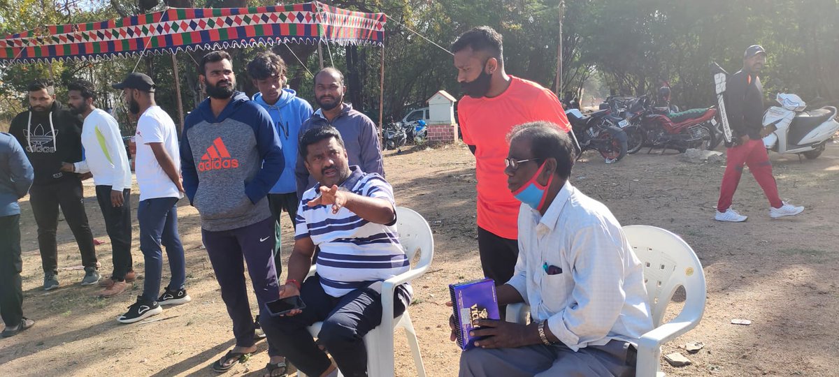 TeamRK_BJP's tweet photo. Participated in a cricket tournament organized by the Kakaguda youth association.
Assured that the youth of the SCB area, very soon BJP would create more playgrounds for promoting sports among the younger generations.
#RKWithBJP #RKWithSCB #BJPForSCB #SCBwithBJP https://t.co/mpRpaz4oGB