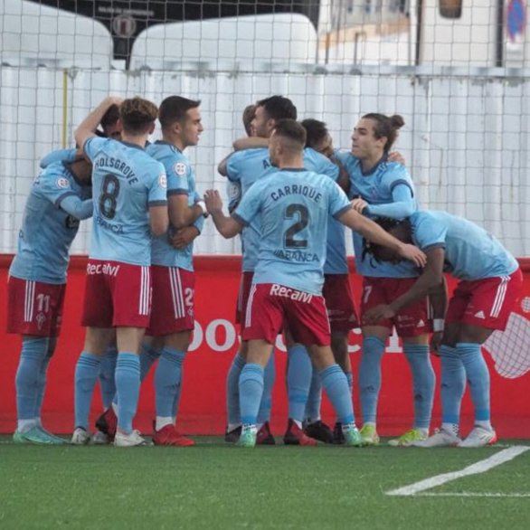 Los jugadores del filial celebrando un gol (Foto: RC Celta).