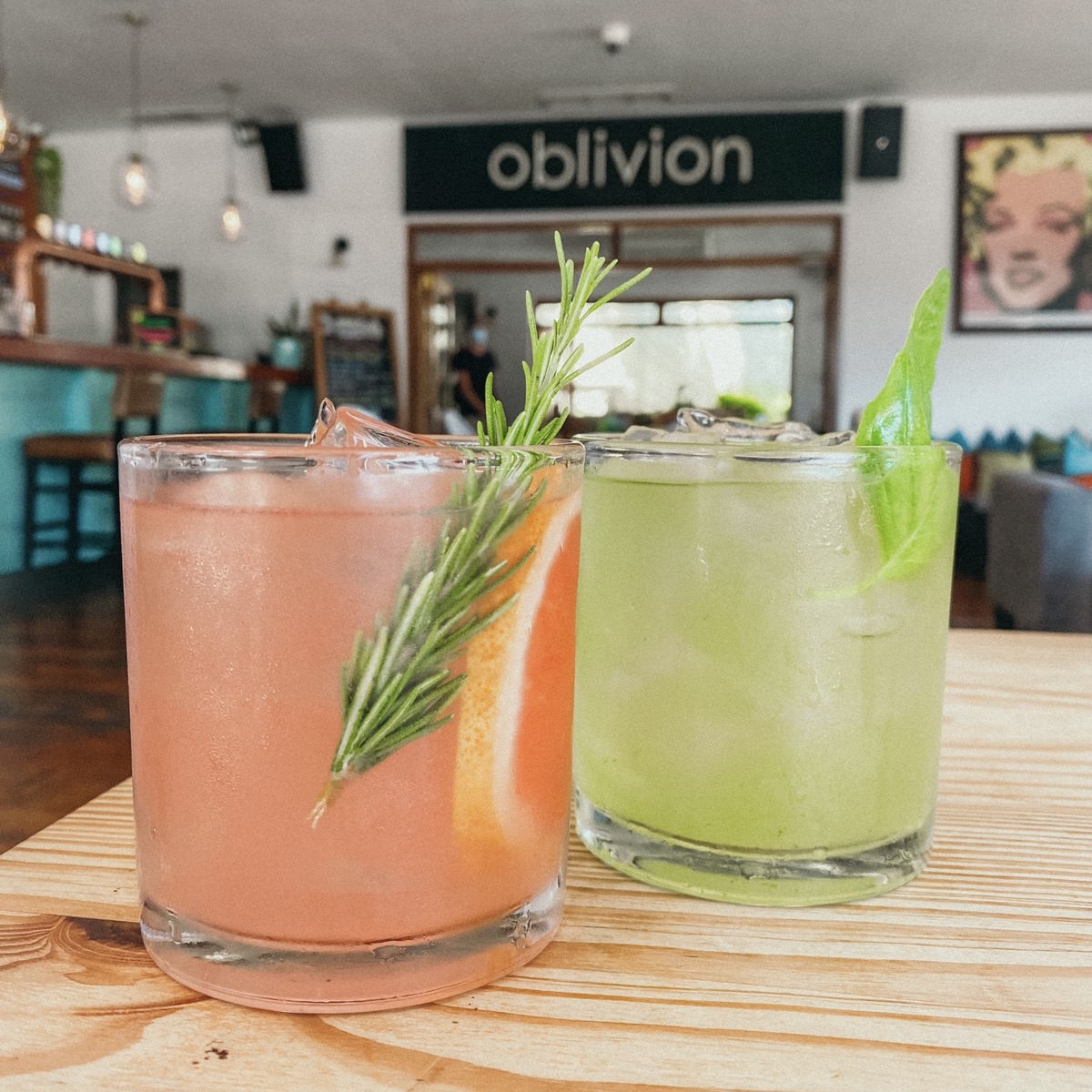 Here’s to a smashing Sunday!