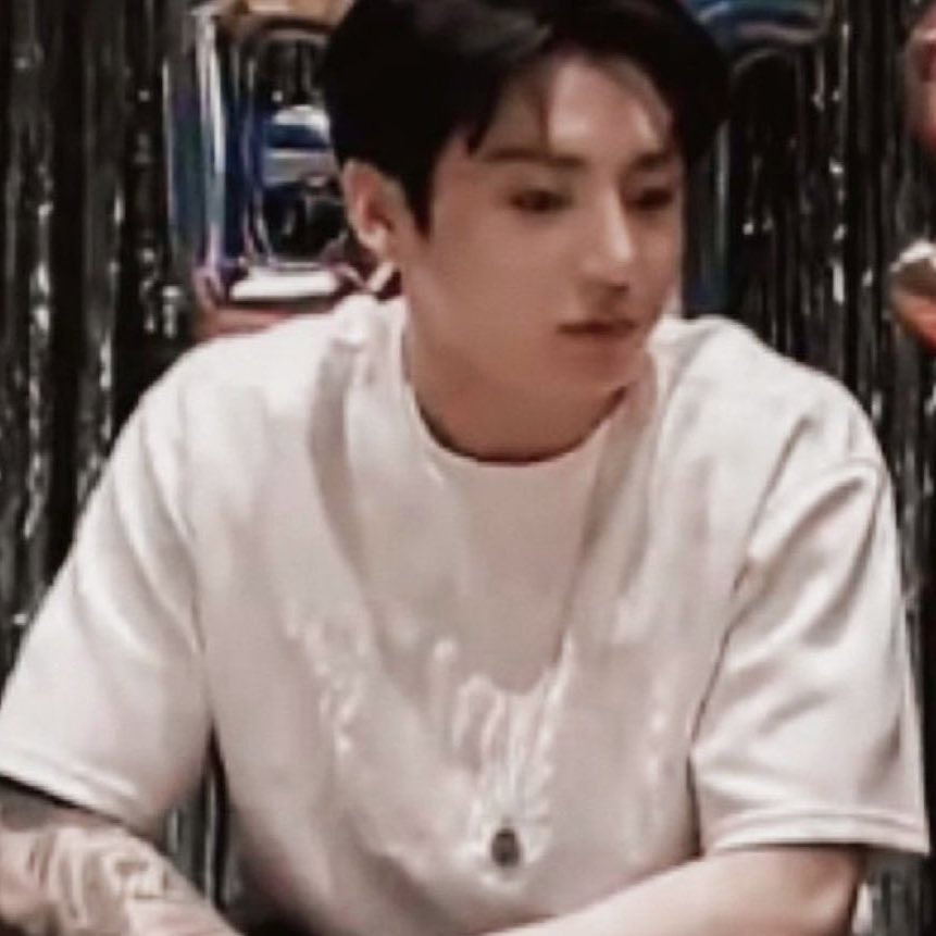 zjk_writes's tweet photo. Sakab.

a filo #taekookau wherein Elias Pablo (jk) is favored to stay at Alab Miguel’s (th) parents’ house until graduation. 🔞🔞🔞

mature content.
bawal sa bata, seryoso. https://t.co/nnFD30xndJ