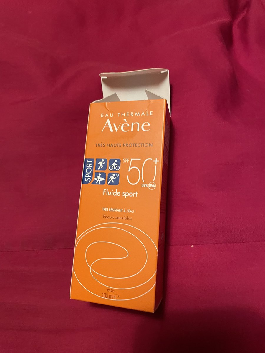 franlamotte's tweet photo. @AveneFrance vos bouteilles ne ferment pas! https://t.co/mjkFZcgL9o