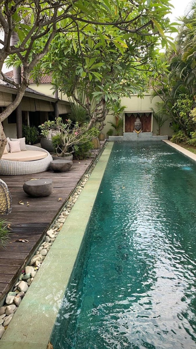 BERLAlN's tweet photo. I need a vacation here alone, for spiritual healing. https://t.co/sT1pTEAiNJ