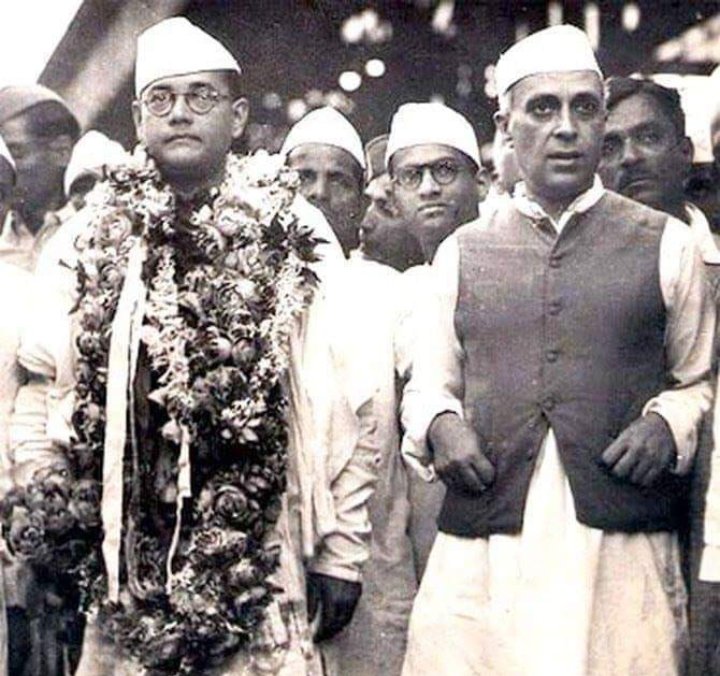 Raghunathyadaav's tweet photo. Let us observe #SubhashChandraBose Jayanti by devoting ourselves to the service of our nation. "If treason is not stopped in time and punishment is not given for it, then no country can hope for the security of its freedom".
#Subhash125
#नेताजी_सुभाष_चन्द्र_बोस_जयन्ती https://t.co/9EWDKG5tFa