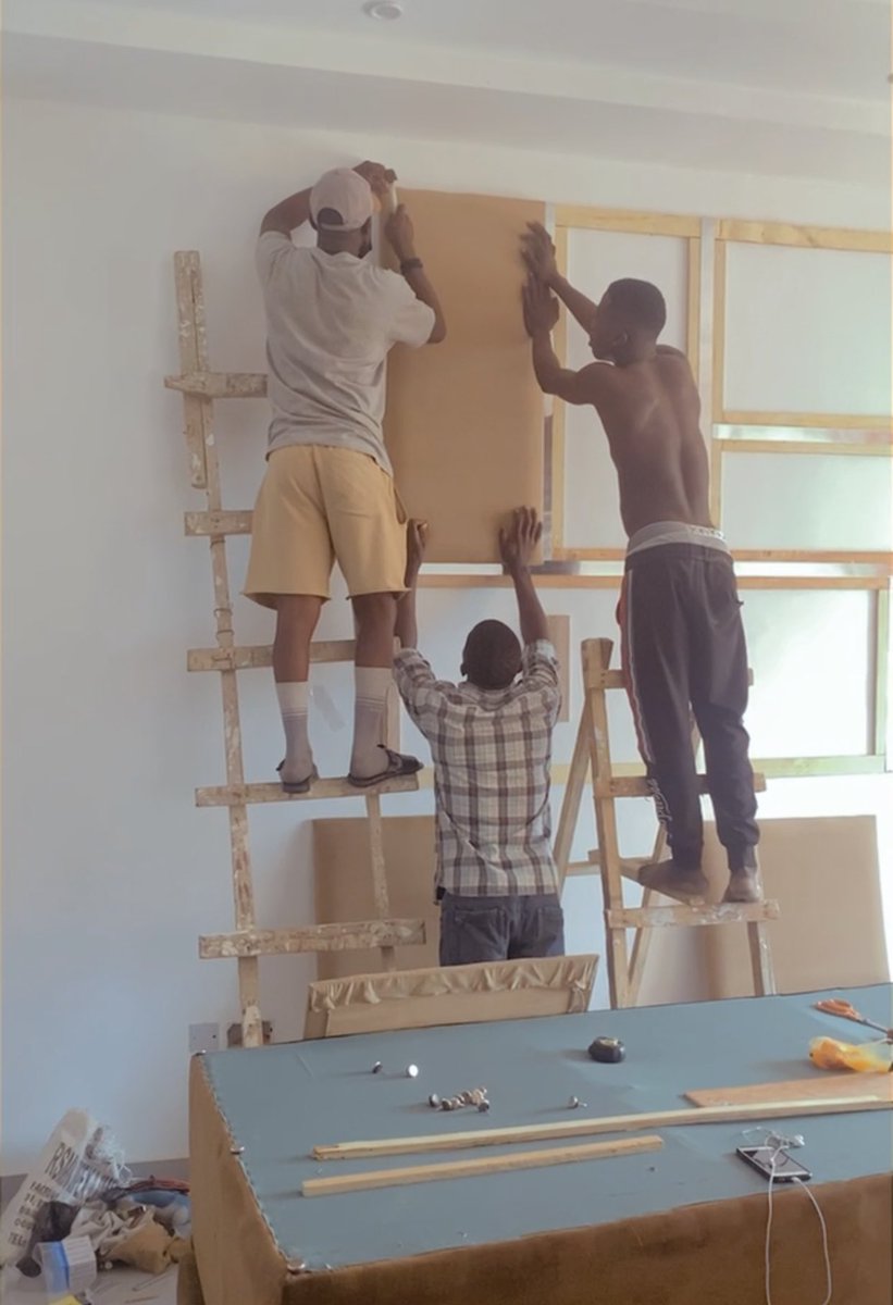 bimbolatokz's tweet photo. How it started.         How it ended. 
           Yes I’m a carpenter https://t.co/nMC9CH0LSI
