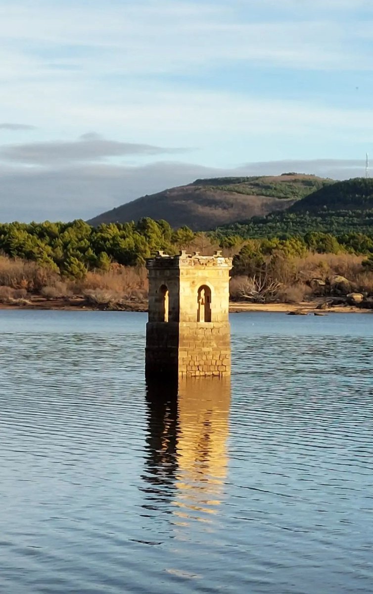 patrparajovenes's tweet photo. "AB AQUIS. Relatos de tierra y agua". El documental. #Soria #CastillayLeón @ElDiaDeSoria @soriapatrimonio @AytoVinuesa #MolinosdeDuero #Salduero #Patrimonio #audiovisuales https://t.co/GcPAEhLCfl