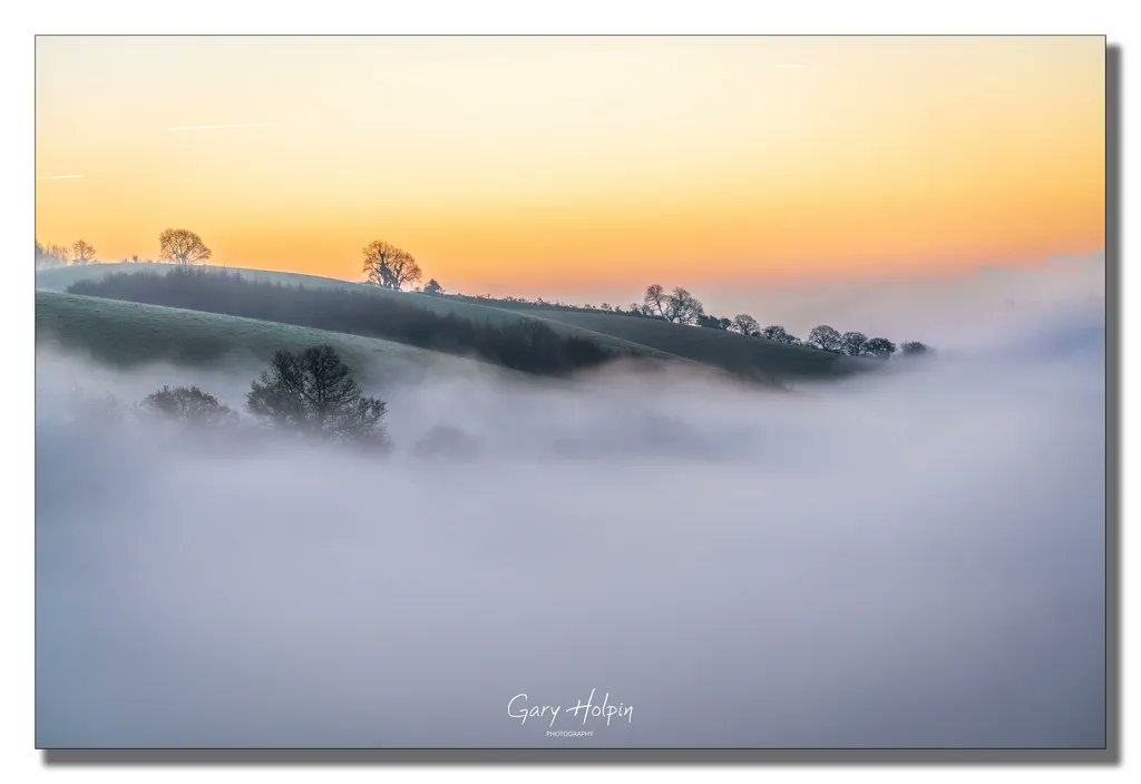 Happy Sunday folks! So, which of these slices of Devon is your winner this week? 
Please RT &amp; comment to vote! 👇👇👇

1. Sunrise at Ladram Bay
2. Saunton stormy reflections
3. Branscombe afterglow
4. Foggy Mamhead morning
#SundayMotivation #Devon #Photography #Photographer