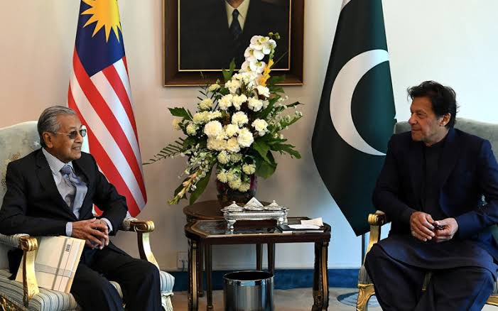 Пакистан малайзия. Пакистан и Малайзия. Malaysian Prime Minister Mahathir Mohamad in the uk.