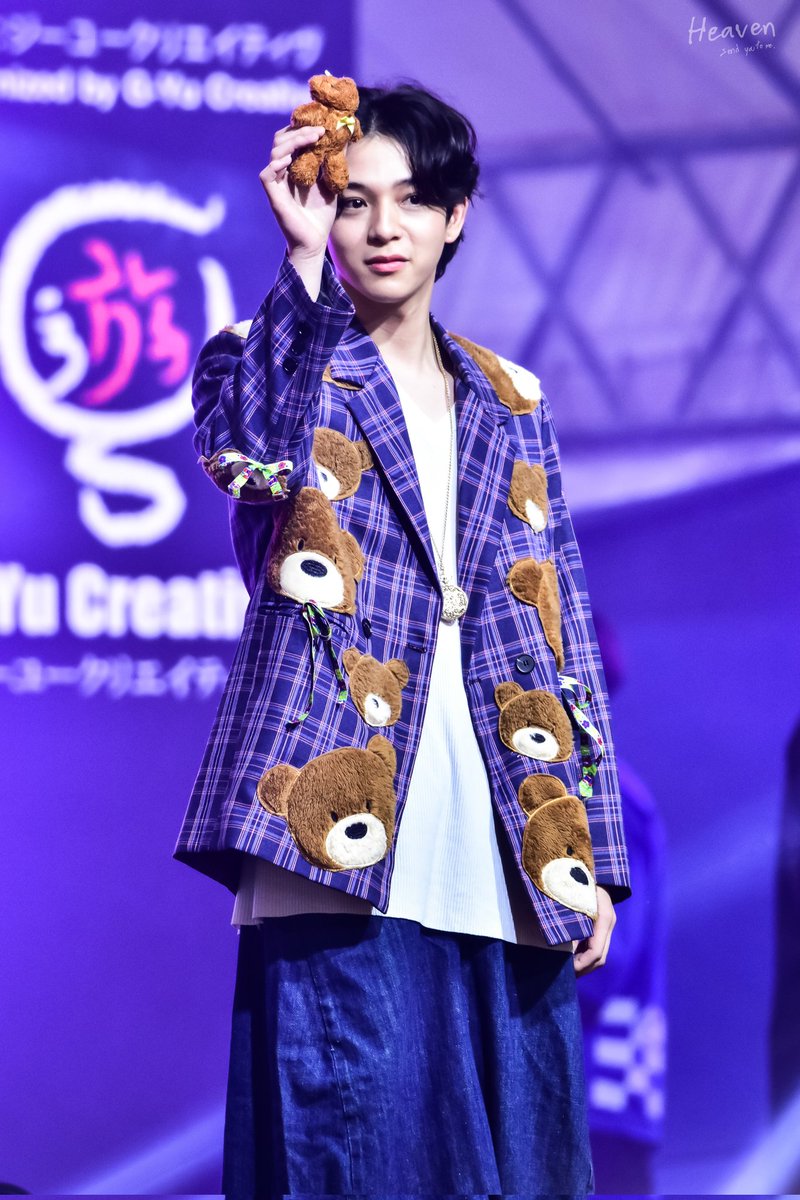 HeavenYou_2Me's tweet photo. อยากเป็นน้อนหมีในมือเธอ.... 🐻

#JapanexpoXcopbas
#บาสเด็กอ้วนที่แท้จริง
#JAPANEXPOTHAILAND
#JAPANEXPOTHAILAND2022 https://t.co/LgaYItudiM