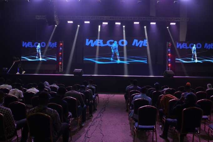 MuyoSan's tweet photo. So #TechpointBuild2021 was to hold in Nov/Dec 2021, but was postponed due to Covid-19 considerations, hence the name (think Tokyo 2020 held in 2021). I'm just seeing all the #TechpointBuild2022 hashtags. It's all love sha. Prepare for an actual 2022 edition of Techpoint Build!!! https://t.co/56slUFTYSZ