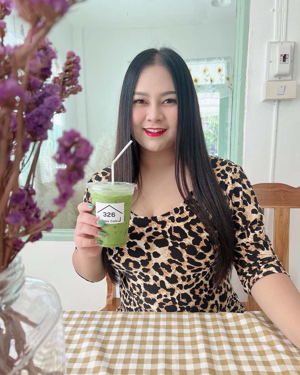 Talty17's tweet photo. ติดหวาน🤣และติดใจที่นี่ที่สุด https://t.co/4kHDuI7dhn