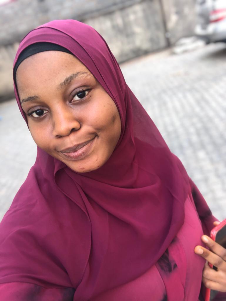 TheDimejiLateef's tweet photo. Aisha, I wish you success this year.
Happy birthday @Aishadimeji https://t.co/pAIcjnhrSb
