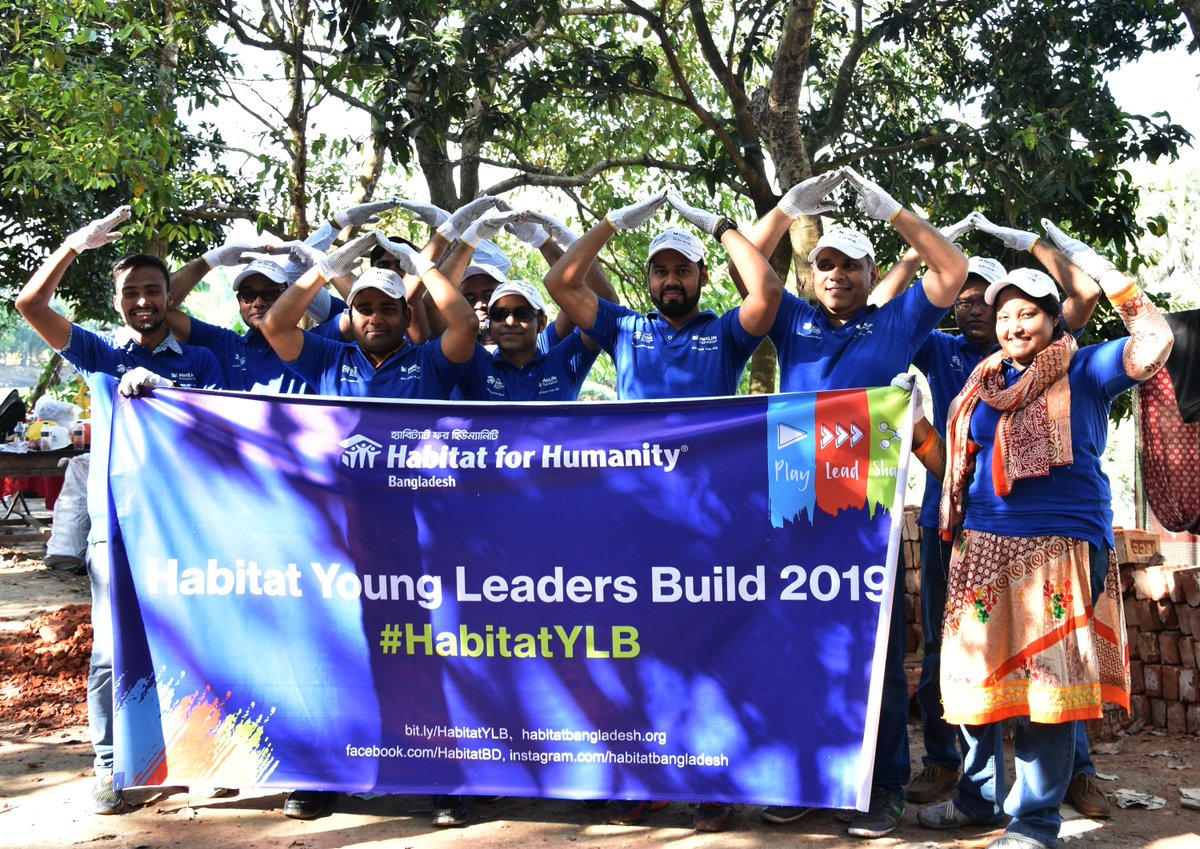 HFH_BD's tweet photo. A throwback to the 2019 #HabitatYLB campaign when the MetLife Foundation experienced a funfilled build event with Habitat for Humanity Bangladesh.
#HabitatYLB #Decenthomes #volunteer #donate #habitatbangladesh https://t.co/nLOVvYRPOc