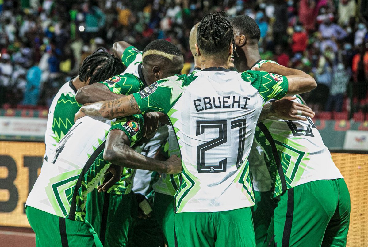 kellyfoxy1's tweet photo. #TeamNigeria Let's get our win 🕯️🙏🕯️🙏🕯️🙏🕯️💚🇳🇬.
#AFCON2021 #Halftime2:0 https://t.co/WXA2LotHfr