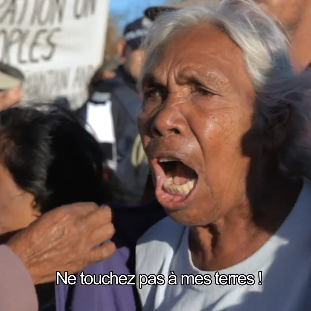 DesDocus's tweet image. Heritage Fight

Réalisé par Eugénie Dumont (2012)

Au cœur de la dernière contrée sauvage d’Australie, une communauté aborigène doit faire face au projet d’implantation de la plus grande usine à gaz au monde soutenu par le gouvernement.

youtube.com
