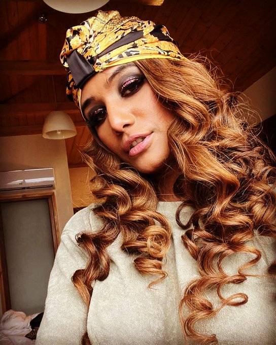 💋 https://t.co/hY0B4W0NPd<a href="/tag/thepoonampandeyapp"class="tags"><span>#thepoonampandeyapp</span></a>