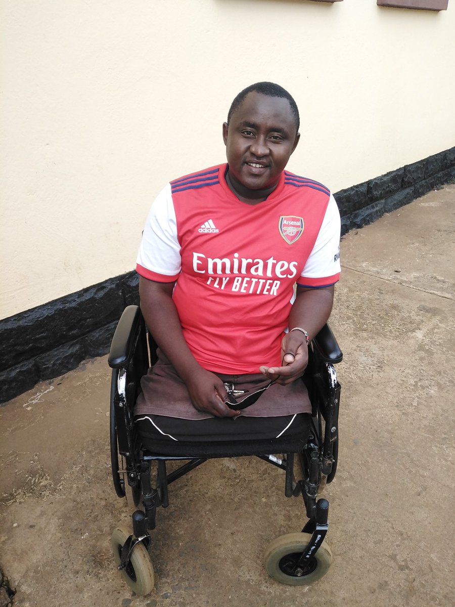 Charlie_Popeye's tweet photo. Its match day 😊 😊 #COYG #ARSBUR @Arsenal
We are the Arsenal https://t.co/Nzwl1rIqDK