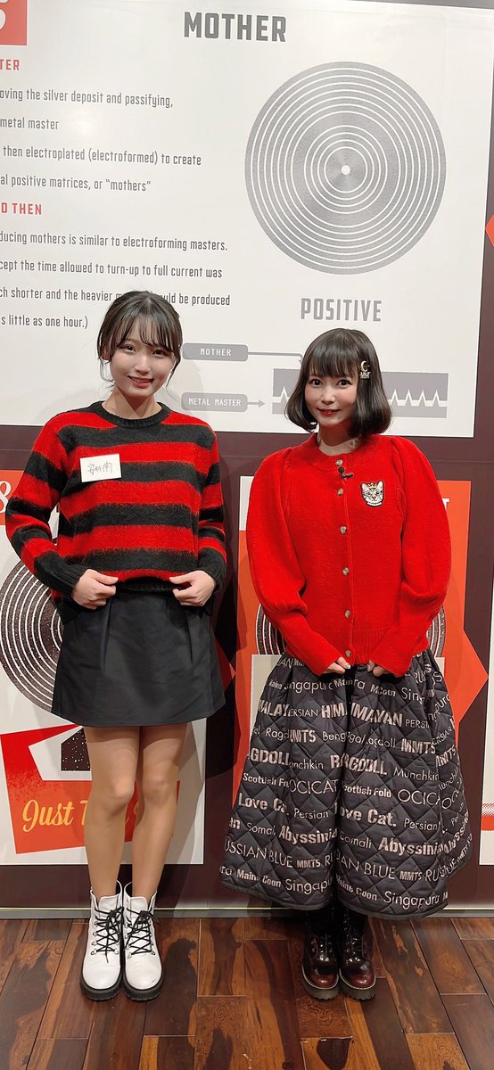 shoko_nkgw's tweet photo. そして今回選ばれたお2人、中村莉子さん・安井南さん！
2人とも純粋でキラキラ光る夢を持っていて、満場一致で決まりました！
当初は1人だけを選ぶヲーディションでしたが、良すぎて急遽2人を選びました！
これから新曲のレコーディングから発売まで駆け抜けます！
https://t.co/ymo0HugkvR https://t.co/6wZeNhVWJy