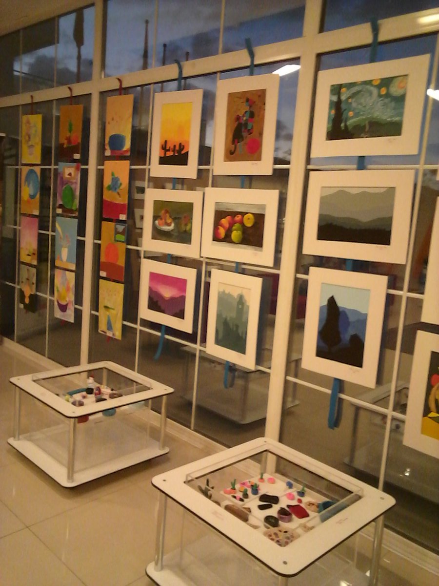 İtü Eta Vakfı Bornova Doğa Koleji 
Kış okulu Üç boyutlu tasarım ve Resim bölümü öğrencileri yaptıkları çalışmaları özenli bir çalışma sonunda  sergilediler.🎨
<a href="/KvancBarlas/">Kıvanç Barlas 🇹🇷</a> <a href="/ZeynepAlpsln35/">Zeynep Alpaslan</a> <a href="/Turan_Gll/">Turan_Gll</a> <a href="/DogaOkullari/">Doğa Koleji</a>