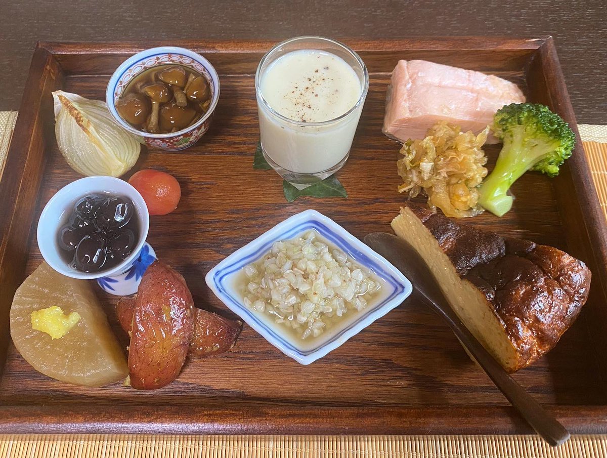 itochan38's tweet photo. お昼はお蕎麦屋さんへ
お蕎麦屋さんで前菜でるとこ珍しい　どれも美味しかった😋
#茨城　#牛久　#季より https://t.co/nd0HZ6idb8