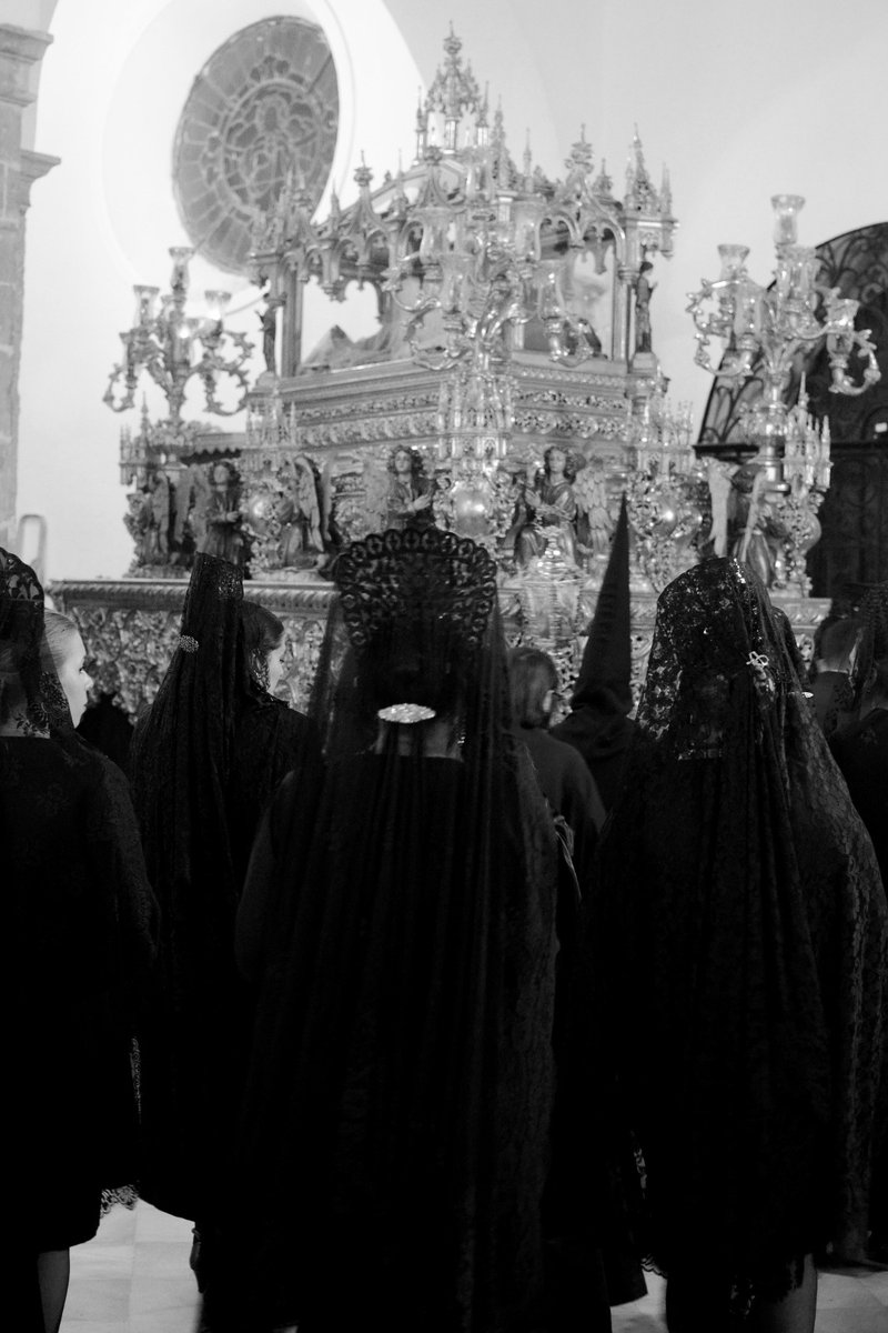mayordolorayte's tweet photo. #EvangelioDelDia Lc 1, 1-4; 4, 14-21. “Hoy se ha cumplido esta Escritura”. El tercer domingo del Tiempo Ordinario ‒este año el 23 de enero‒ la Iglesia celebra el Domingo de la Palabra de Dios. Porque Jesús, lector de las Escrituras, es autor e intérprete de las mismas… https://t.co/8uewy8K2G9