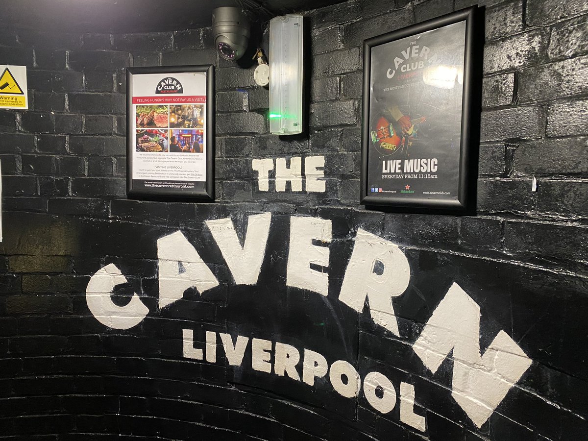 whereisdanc's tweet photo. What a night and great atmosphere @cavernliverpool seeing the Cavern Club Beatles. #longlongweekend #boysweekend #Liverpool https://t.co/T2tg8I1Kt2