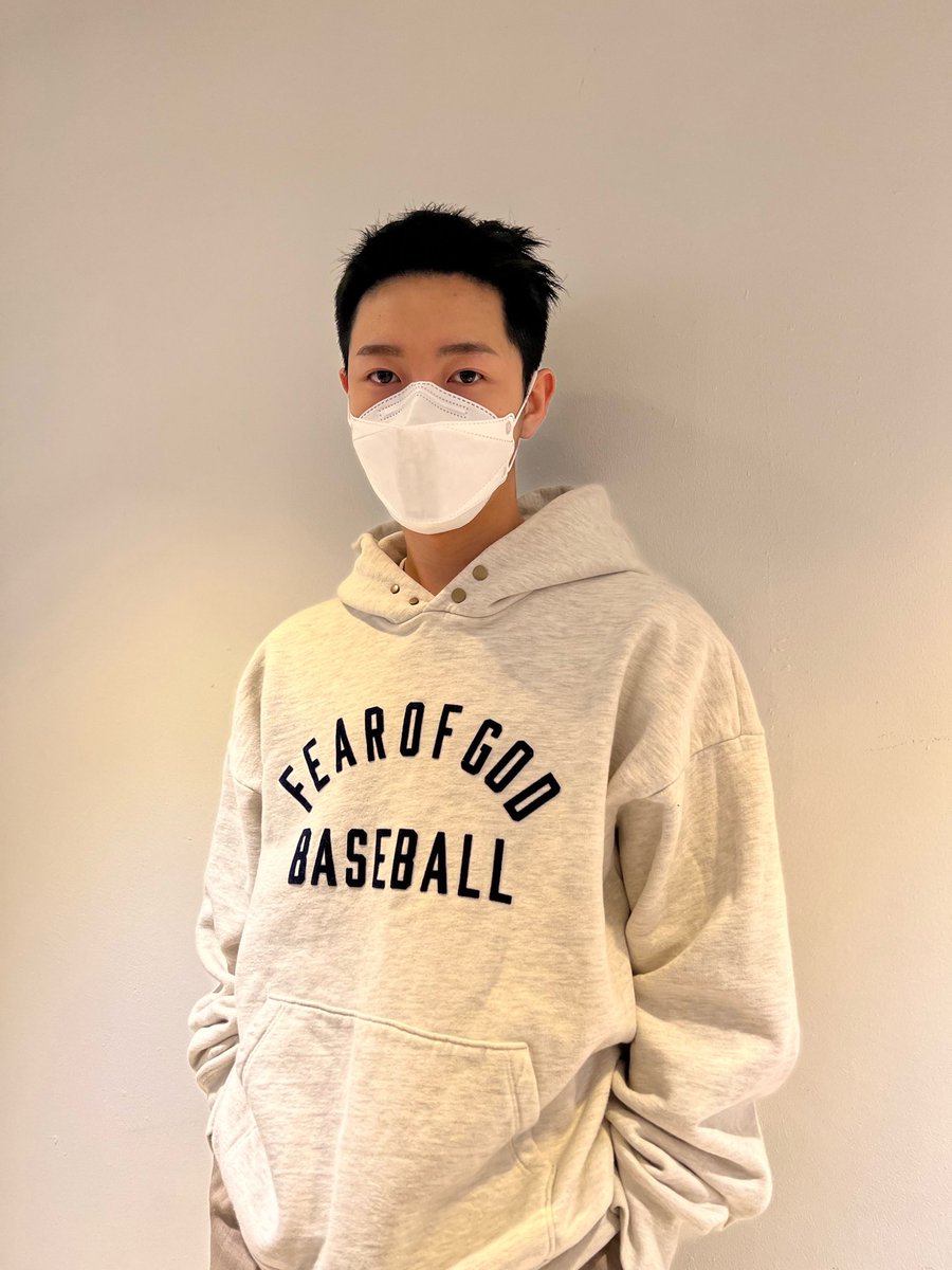 huangfjswks's tweet photo. 💛100PHP GCASH GIVEAWAY PARA SA CLEAN CUT RENJUN!💛 

Just rt and reply "ANG GWAPO MO RENJUN"

kahit di niyo na ako ifollow HAHAHAHA ends later 12mn!!! https://t.co/mDfVc2wTz7