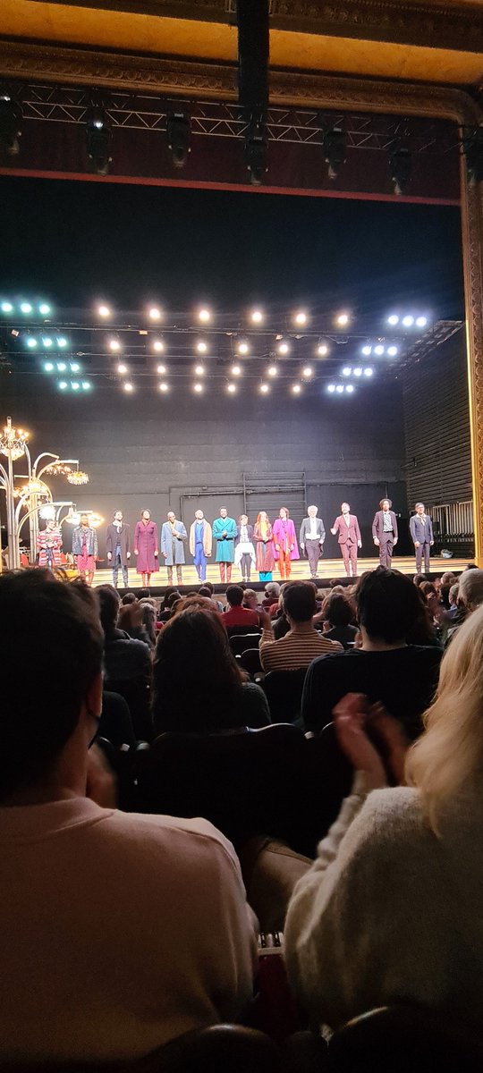 PresseKraemer's tweet photo. Au @TheatreOdeon #LaCerisaie Reprise de celle vue à #FDA21 @FestivalAvignon @opus__64 https://t.co/uqyez7rgWQ