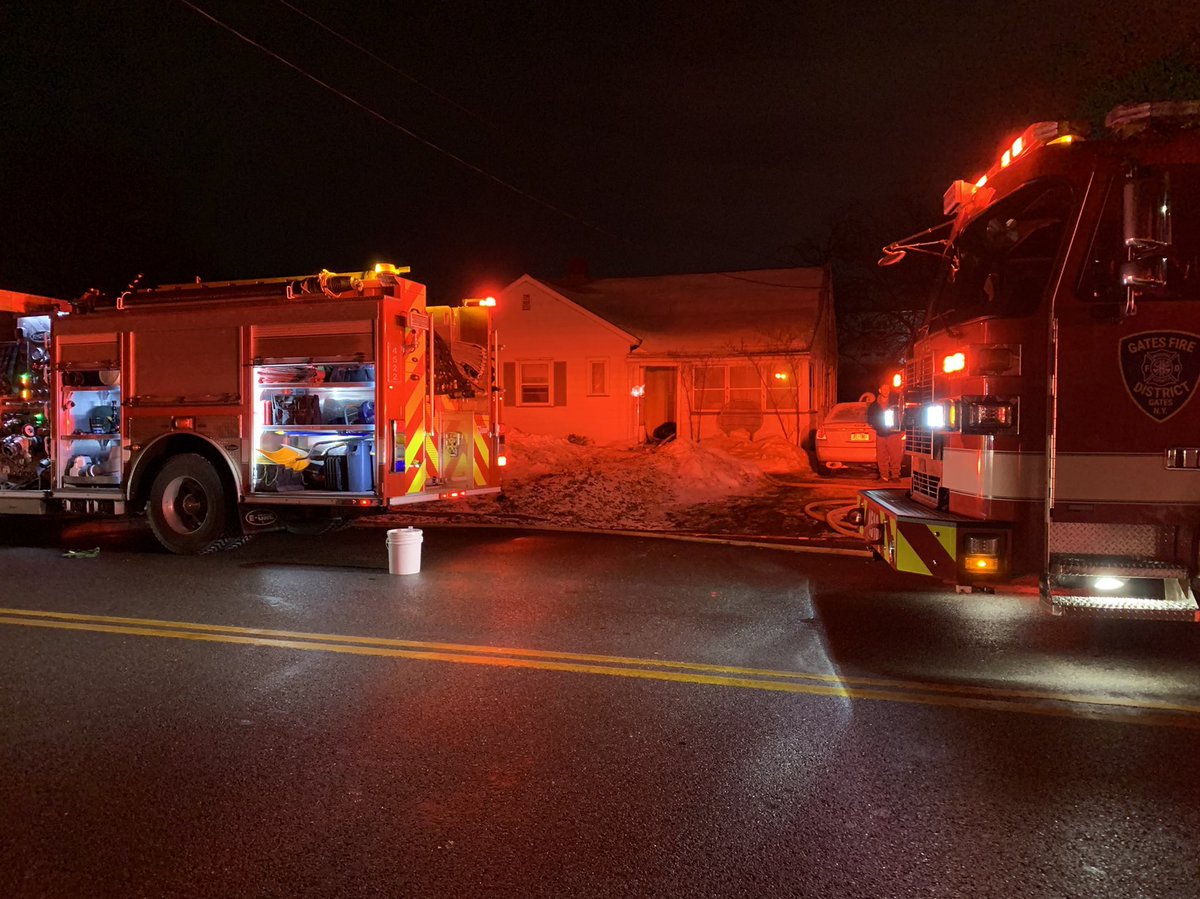 Tonight we responded w/ <a href="/RidgeRoadFD/">Ridge Road Fire Dist</a> to a home on Lee Rd for the report of a living room on fire. Units arrived within 3 mins to extinguish the fire in the living room. Minor damage to the home &amp; no injuries. Occupants are expected to reoccupy the home. #GatesFD #GatesNY