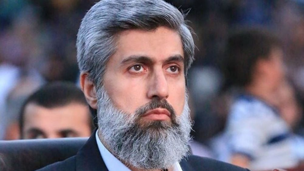 solhaberportalY's tweet photo. Alparslan Kuytul da Sezen Aksu'yu hedef aldı: 'Müslüman kanı taşıyan buna sessiz kalmaz'

https://t.co/Pcas6JnDKr https://t.co/ewmJ3WicmS