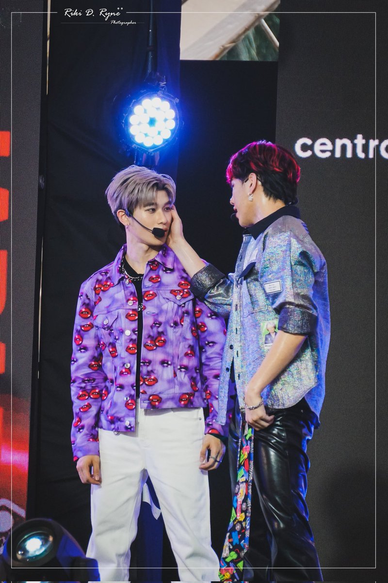 RKD_Foto's tweet photo. พี่จ๋าอย่าจีบยัยน้อง

#ต้าห์อู๋ออฟโรด
#LAZiCONxJapanExpo #JAPANEXPOTHAILAND2022
#RKDFoto https://t.co/6yK6aTvZGz
